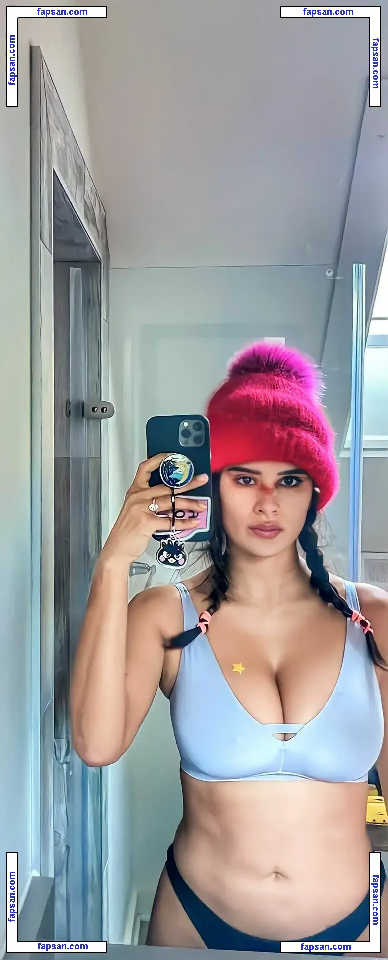 Diane Guerrero nude photo #0259 from OnlyFans