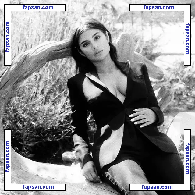 Diane Guerrero nude photo #0300 from OnlyFans
