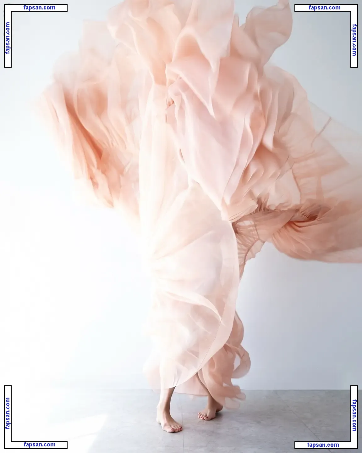 Diane Kruger nude photo #0807 from OnlyFans