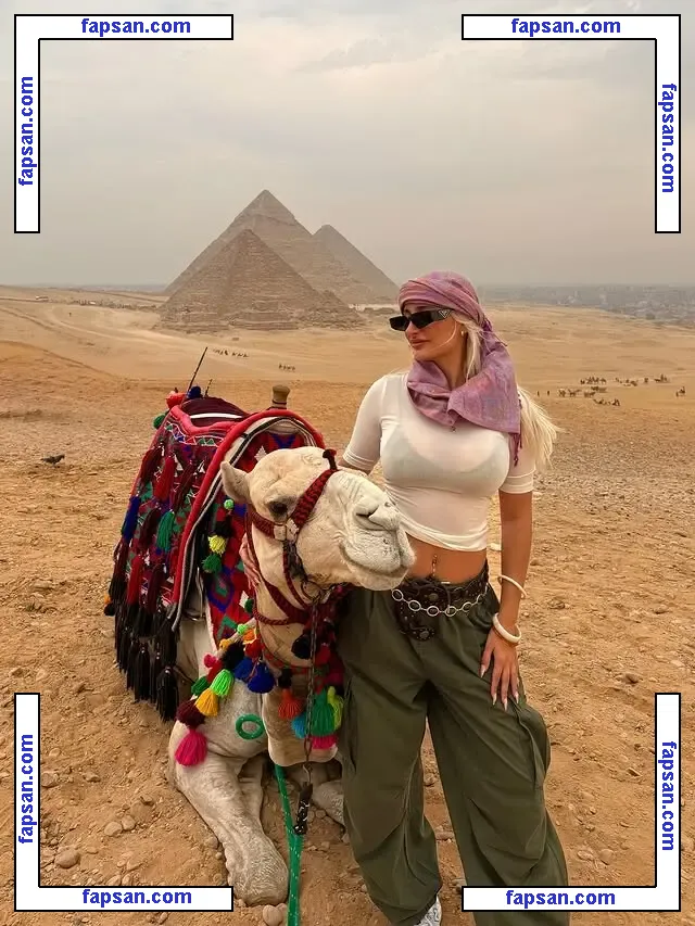 Dianuxe голая фото #0001 с Онлифанс