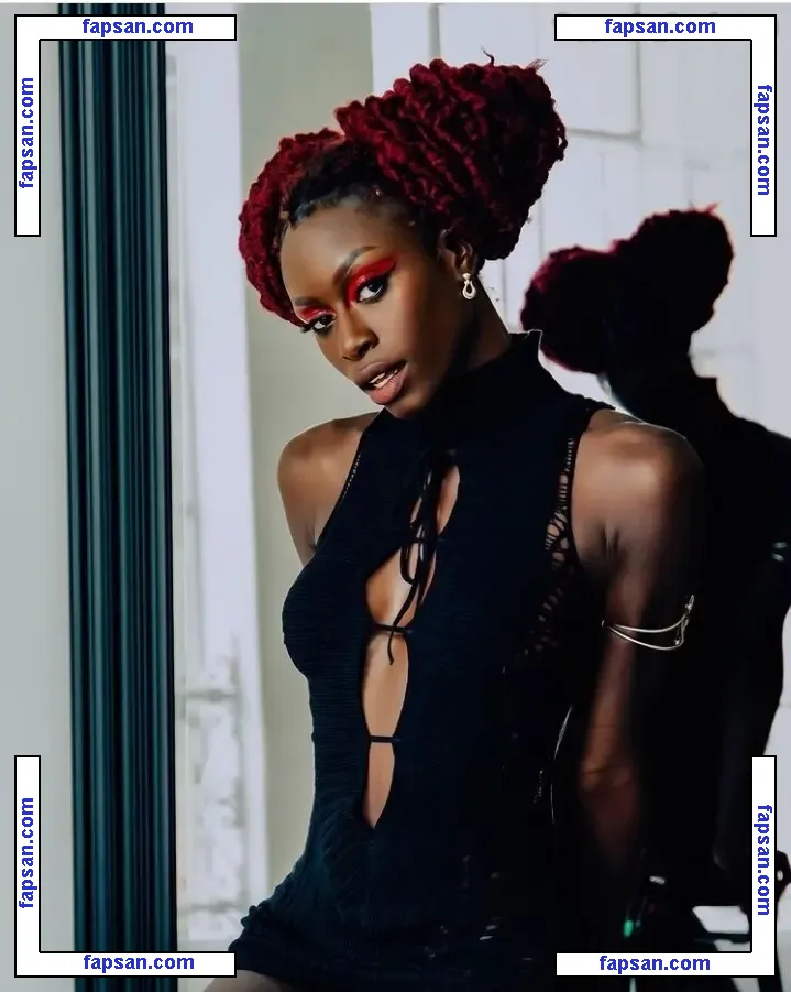 Diarra Sylla голая фото #0063 с Онлифанс