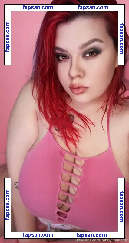 Dick Gobbler Tabby голая фото #0022 с Онлифанс