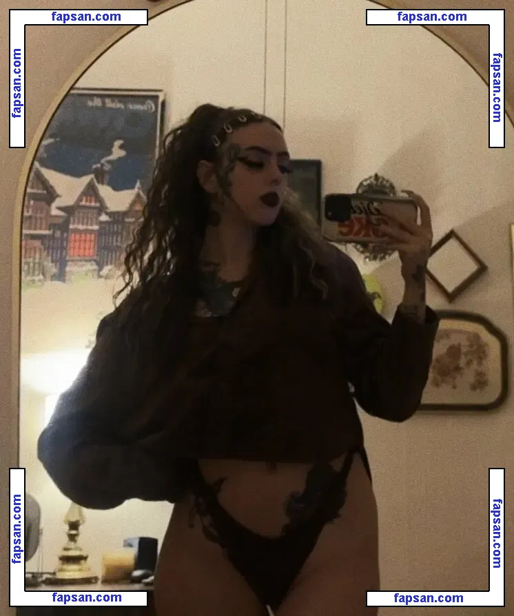 Dietxcokewhore nude photo #0003 from OnlyFans