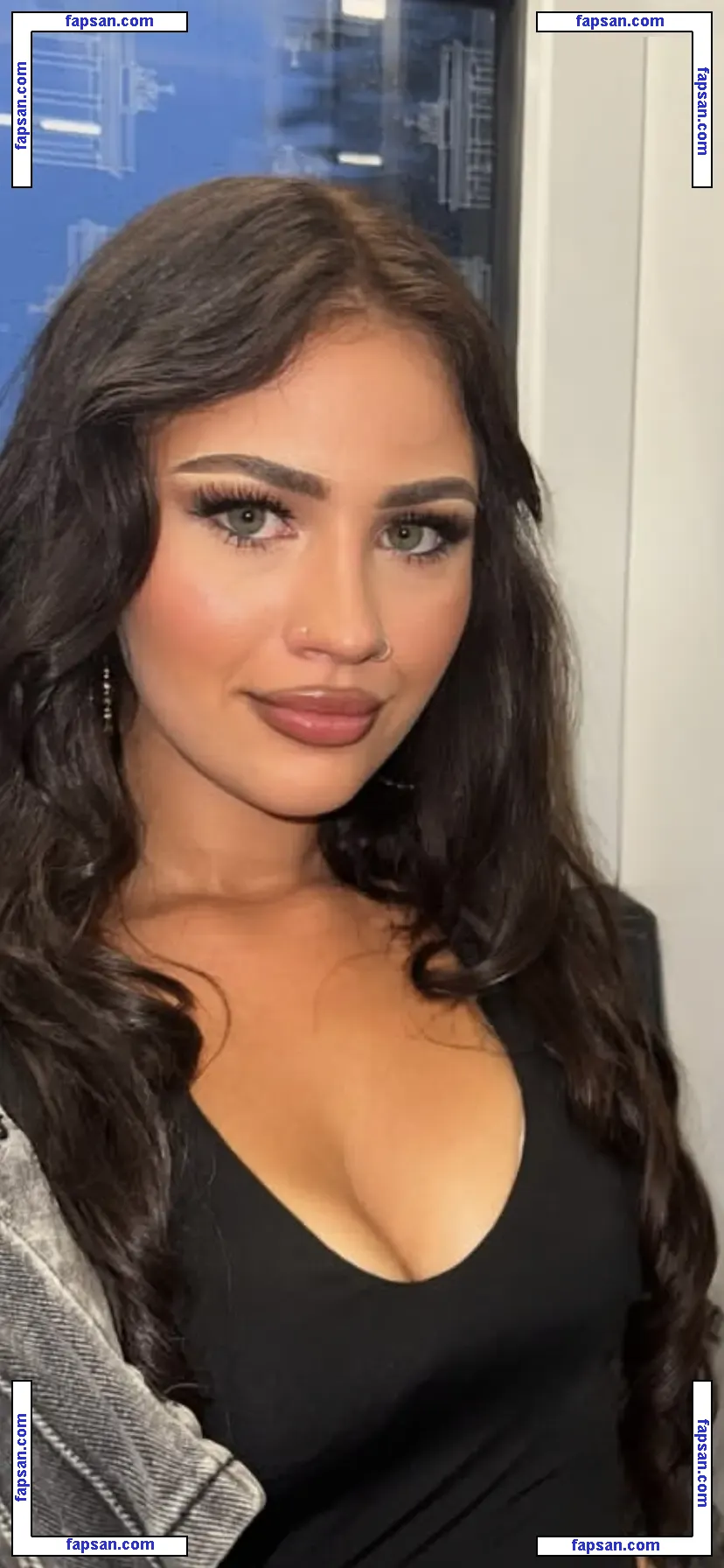 Dilan nude photo #0001 from OnlyFans