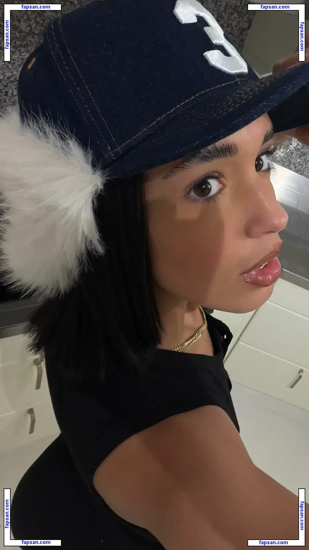 Dina Ayada nude photo #0003 from OnlyFans