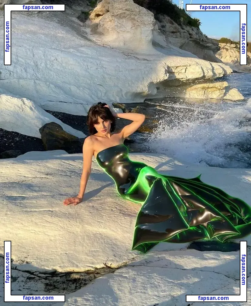 Dina Saeva nude photo #0041 from OnlyFans