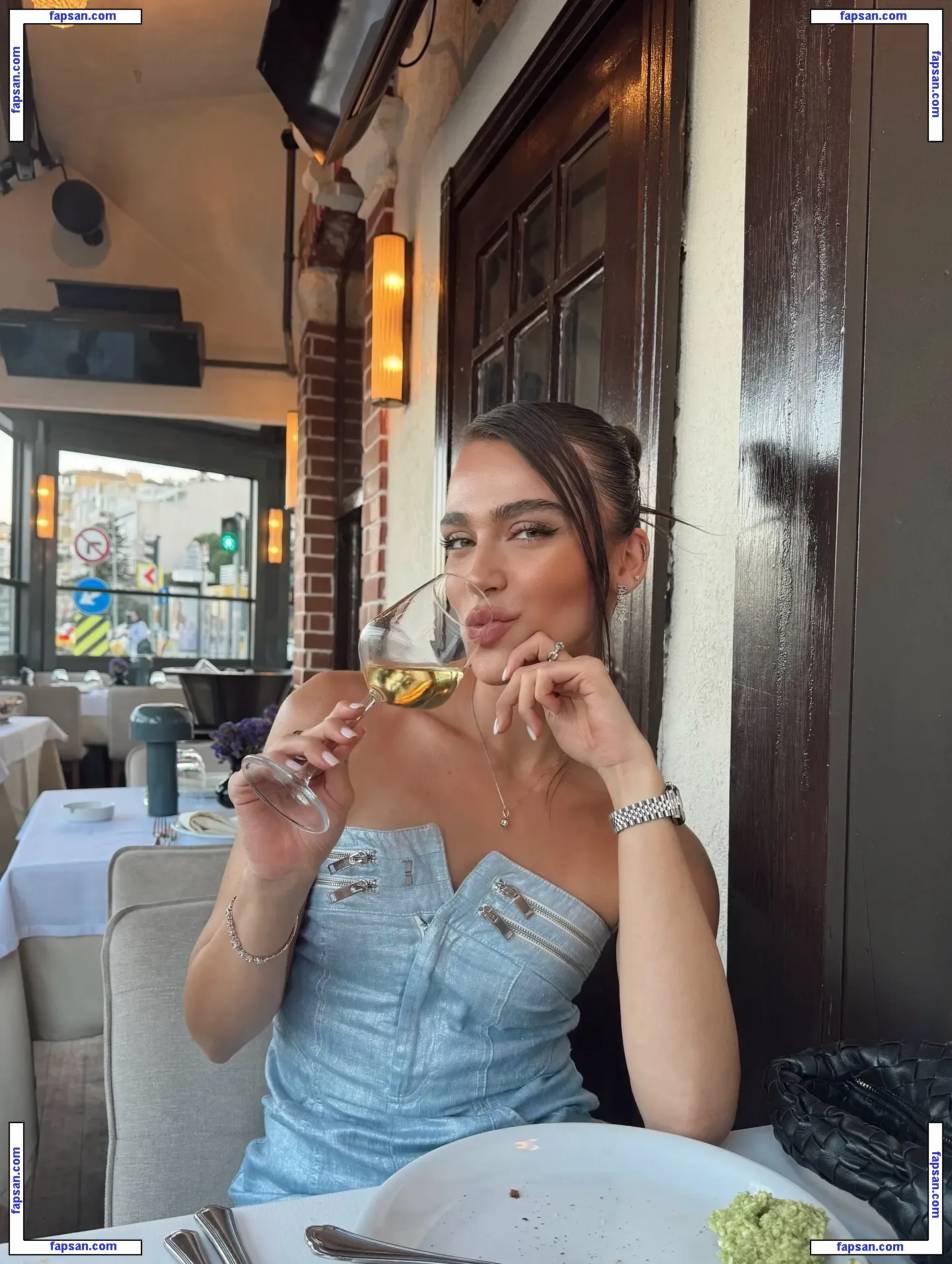 dinckalecem голая фото #0004 с Онлифанс