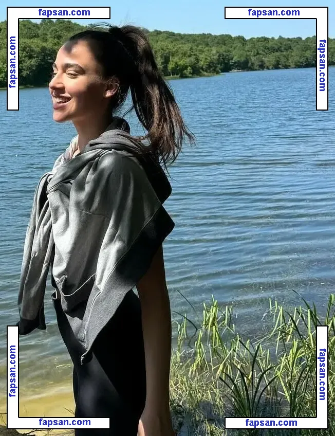 dinckalecem голая фото #0008 с Онлифанс