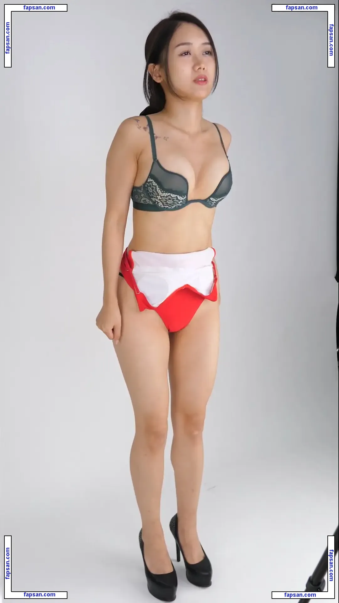 优尚舞姿 叮叮 Dingding голая фото #0002 с Онлифанс