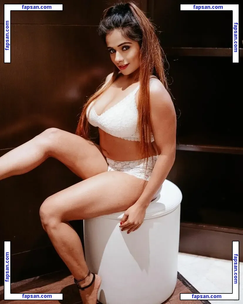 Dipshikha Roy nude photo #0010 from OnlyFans