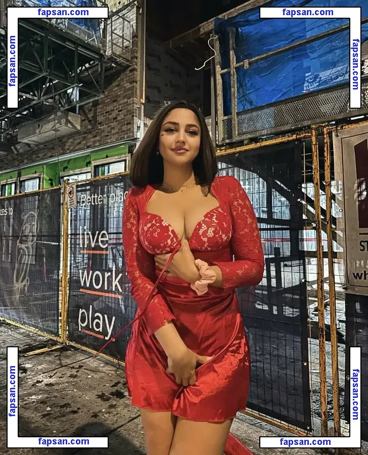 DivaFlaw nude photo #0004 from OnlyFans