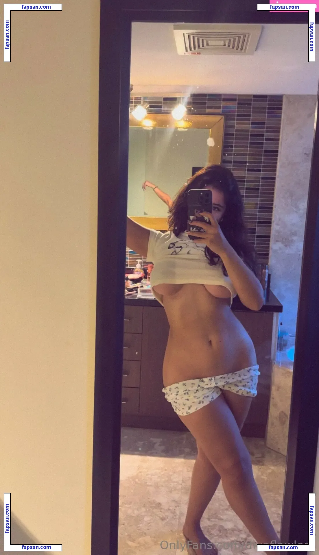 Divaflawless nude photo #0039 from OnlyFans