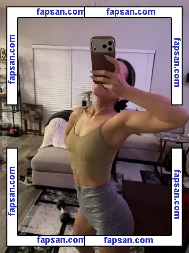 Divine Rapsing nude photo #0004 from OnlyFans