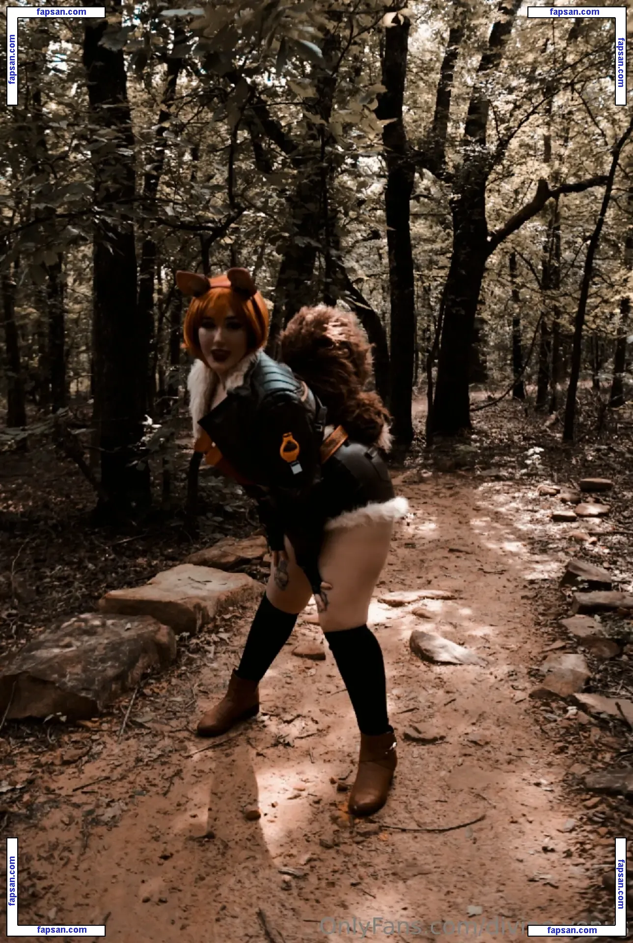 divine.venus голая фото #0012 с Онлифанс