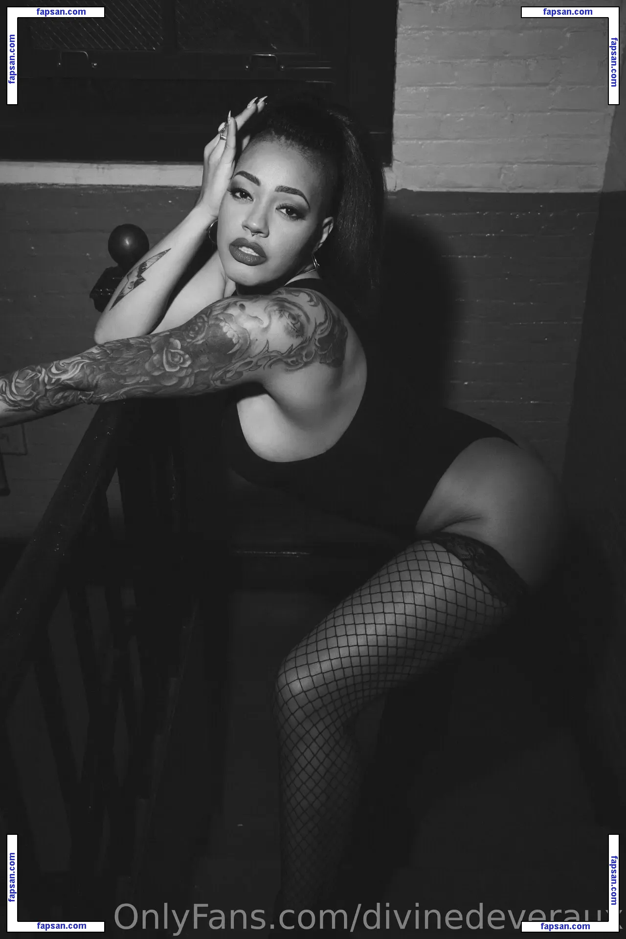 divinedeveraux nude photo #0022 from OnlyFans