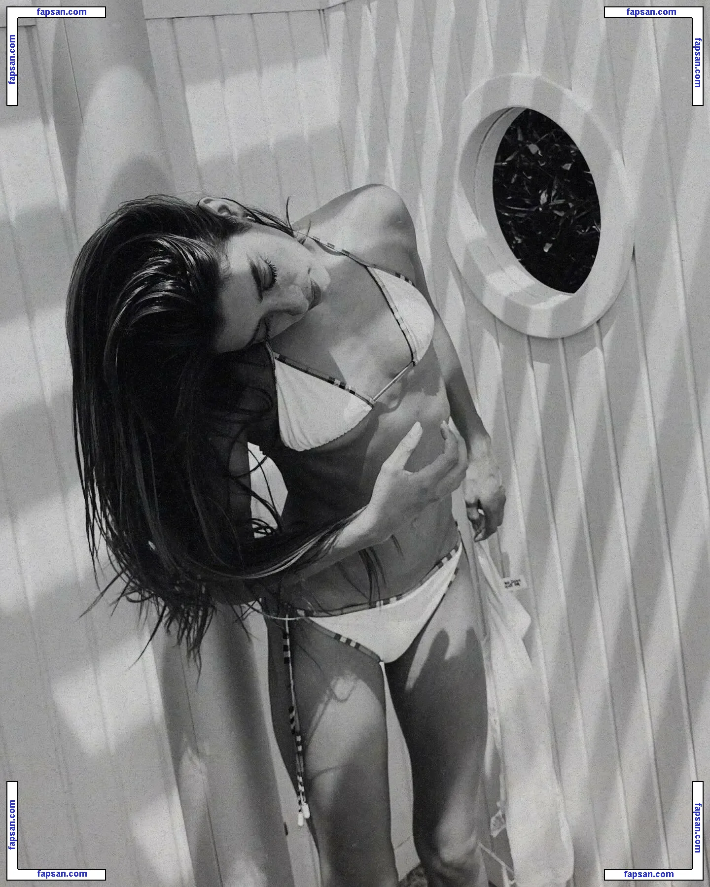 Dixie D‘Amelio nude photo #0047 from OnlyFans