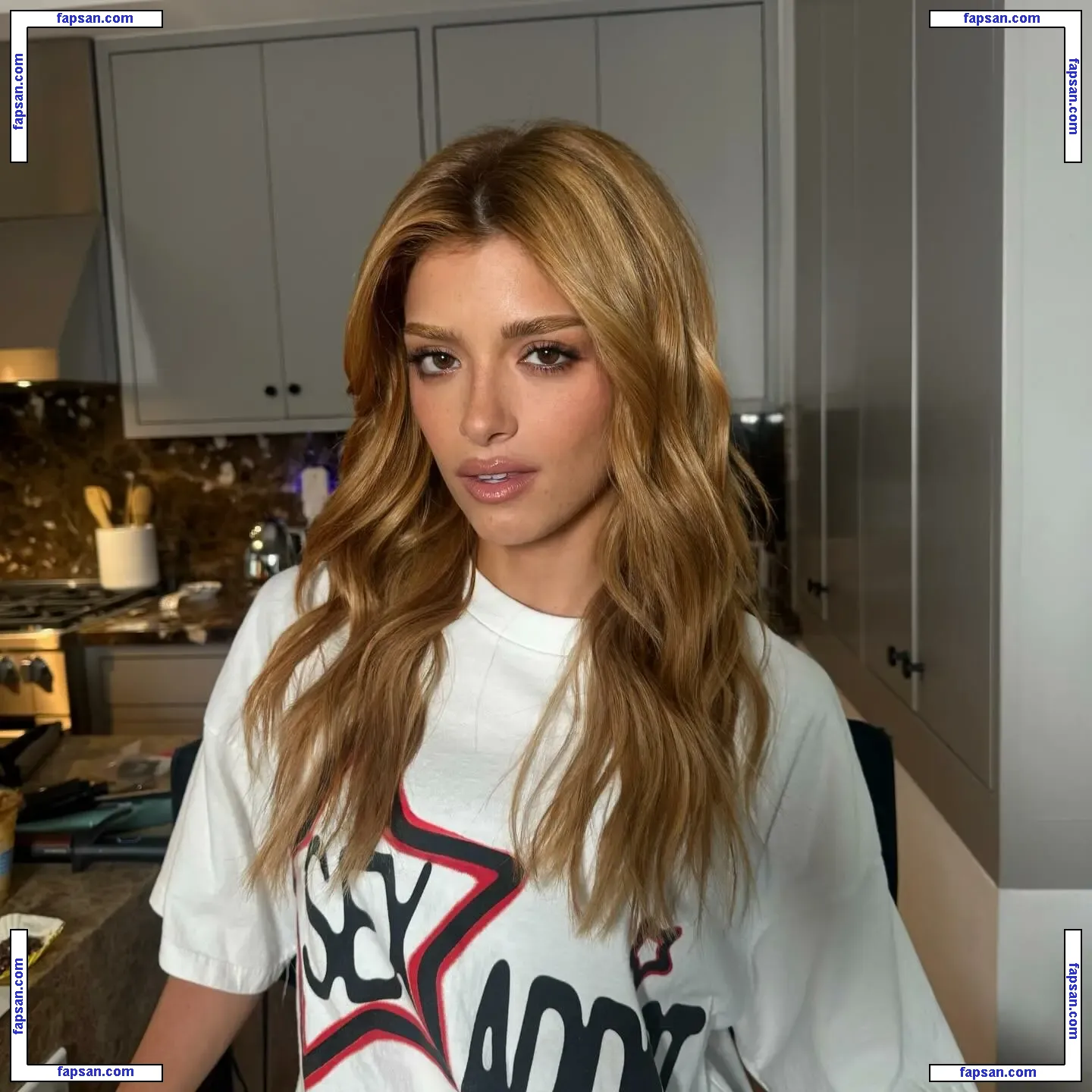 Dixie D‘Amelio голая фото #0077 с Онлифанс