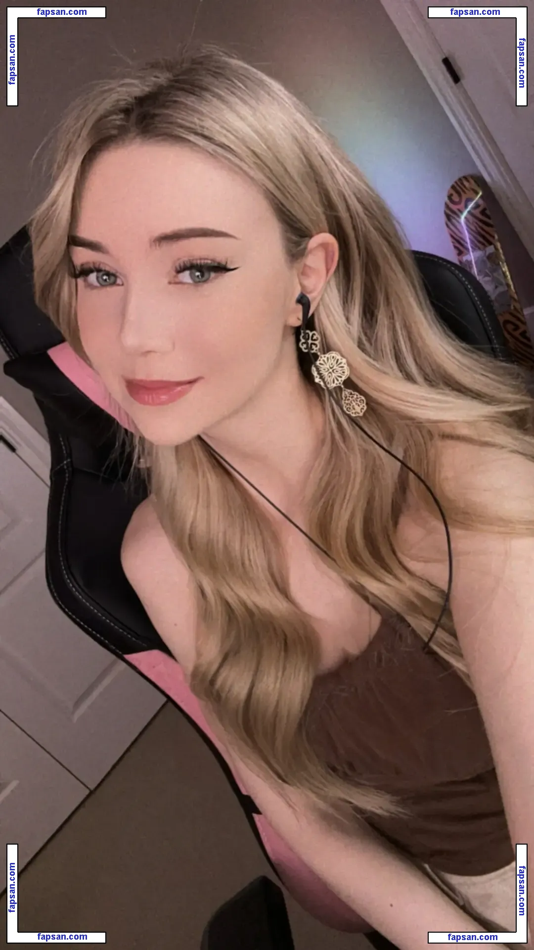 Dizzykitten nude photo #0297 from OnlyFans