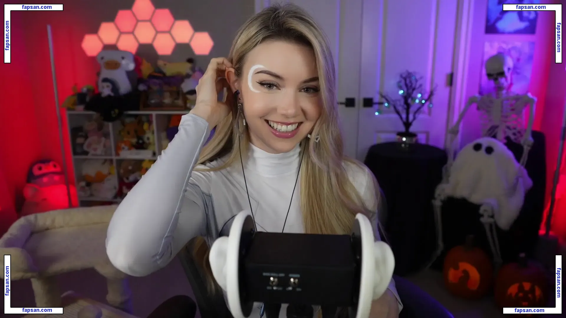 Dizzykitten голая фото #0664 с Онлифанс