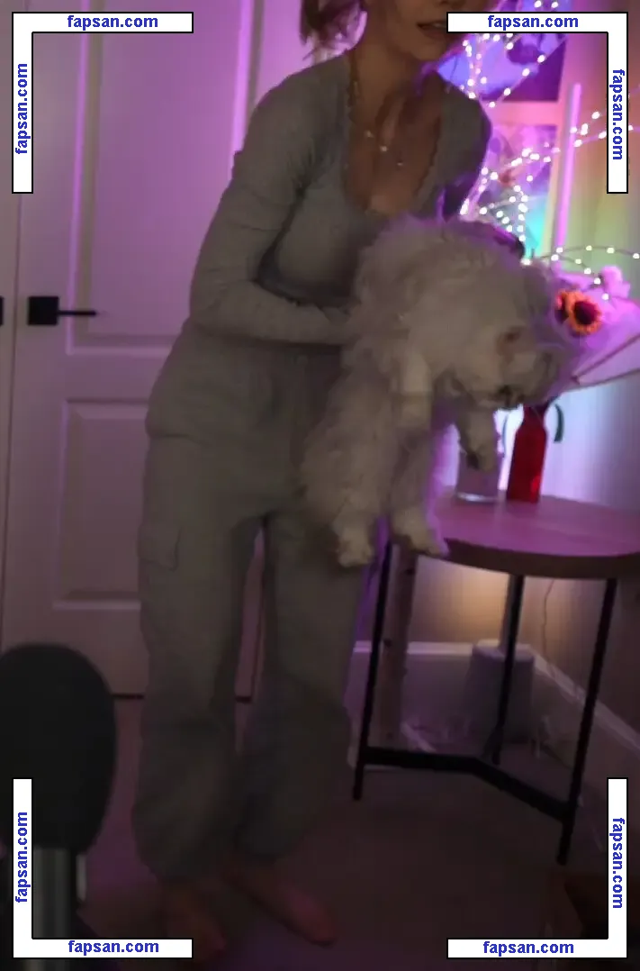 Dizzykitten nude photo #0703 from OnlyFans