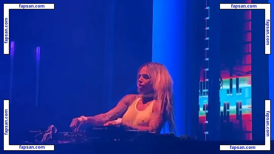 DJ Caca Werneck nude photo #0035 from OnlyFans