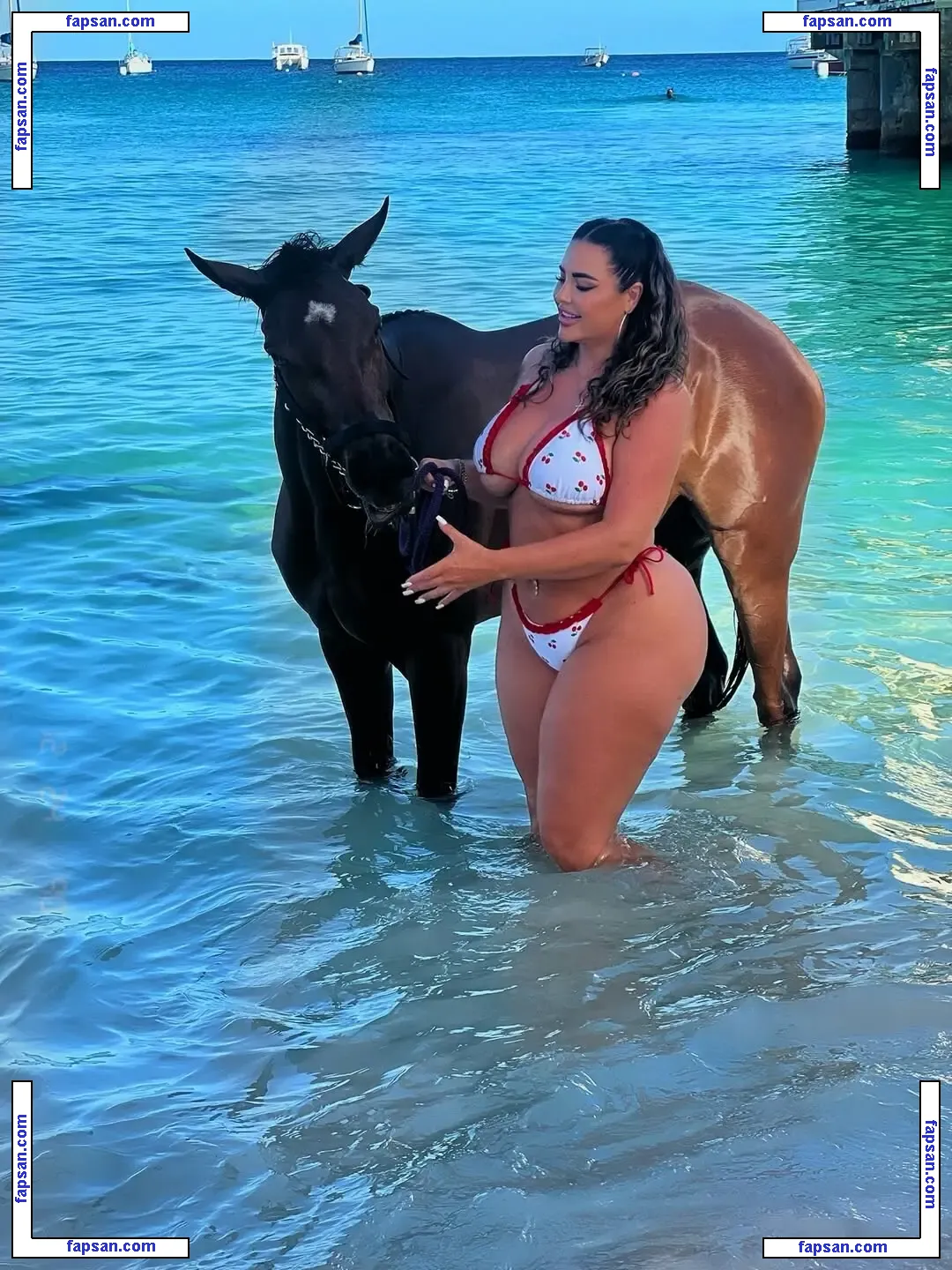 DJ Hannah B nude photo #0025 from OnlyFans