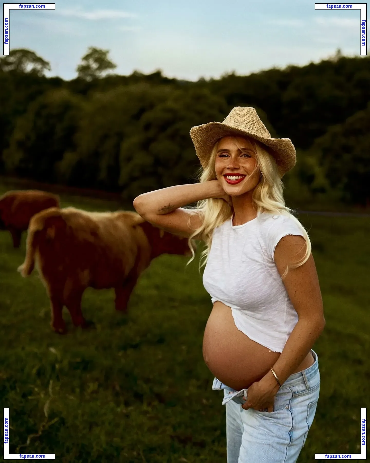 DJ Tigerlily nude photo #0055 from OnlyFans