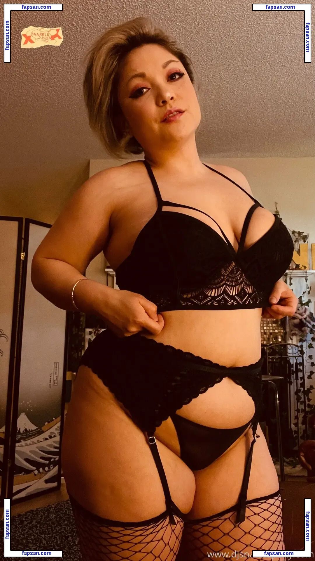 djsnarklepony nude photo #0011 from OnlyFans