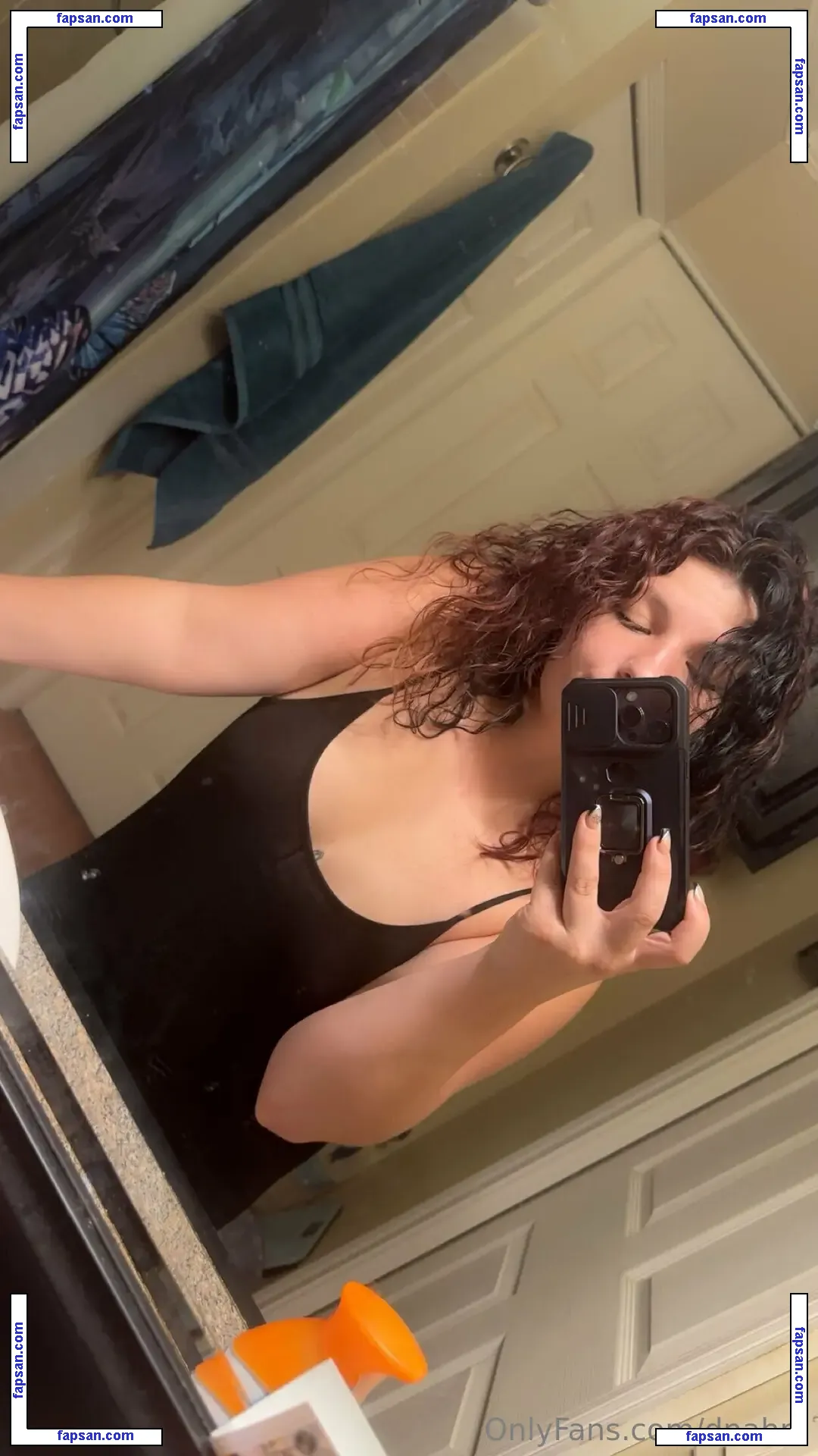 dnahrii nude photo #0008 from OnlyFans