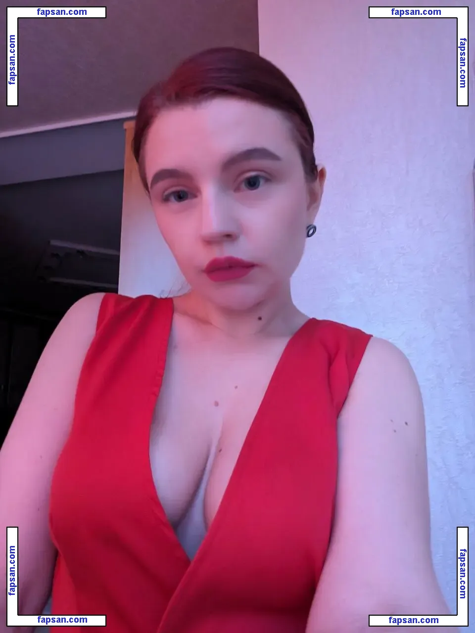 Dniproteaka nude photo #0007 from OnlyFans