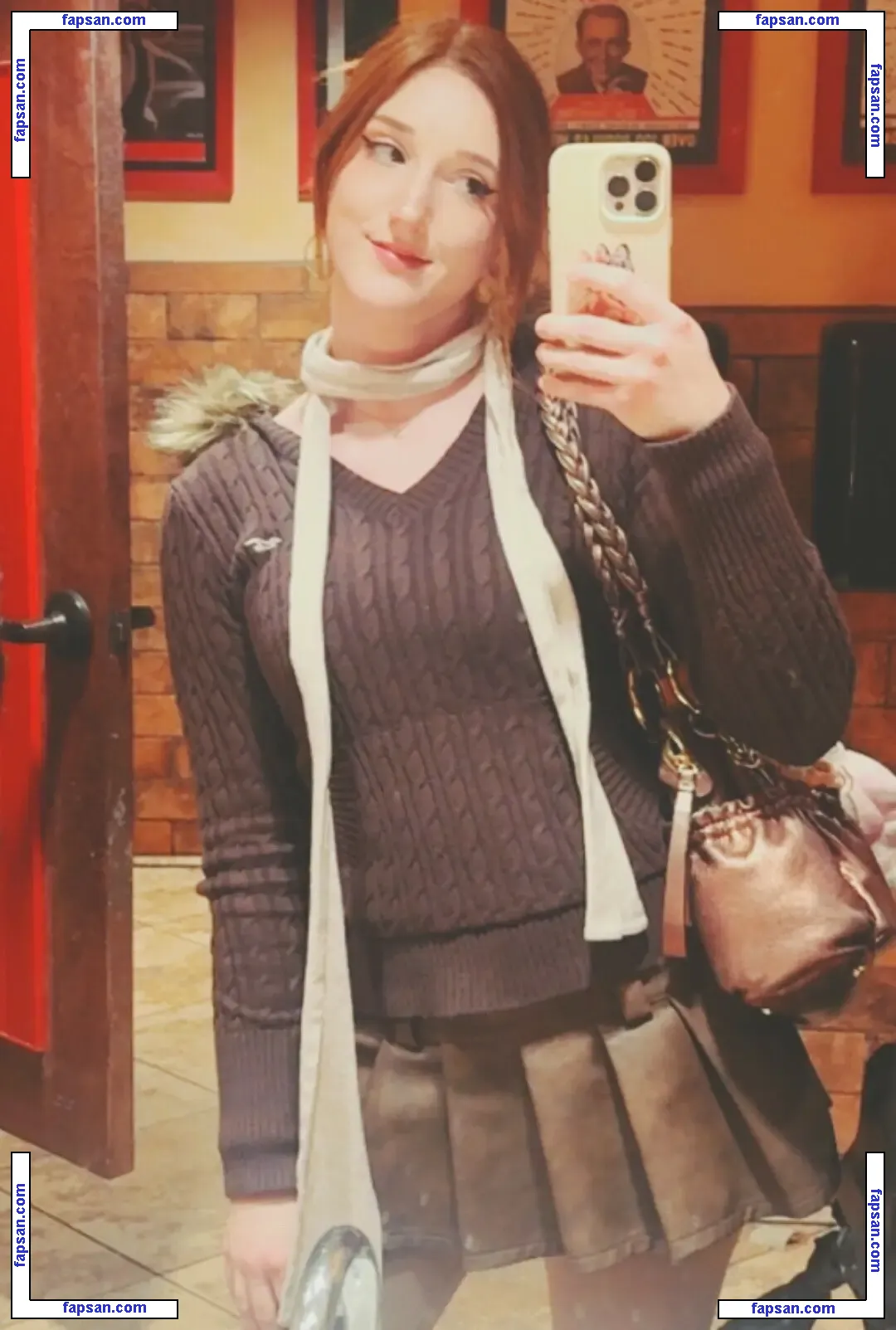 docilemoth голая фото #0108 с Онлифанс