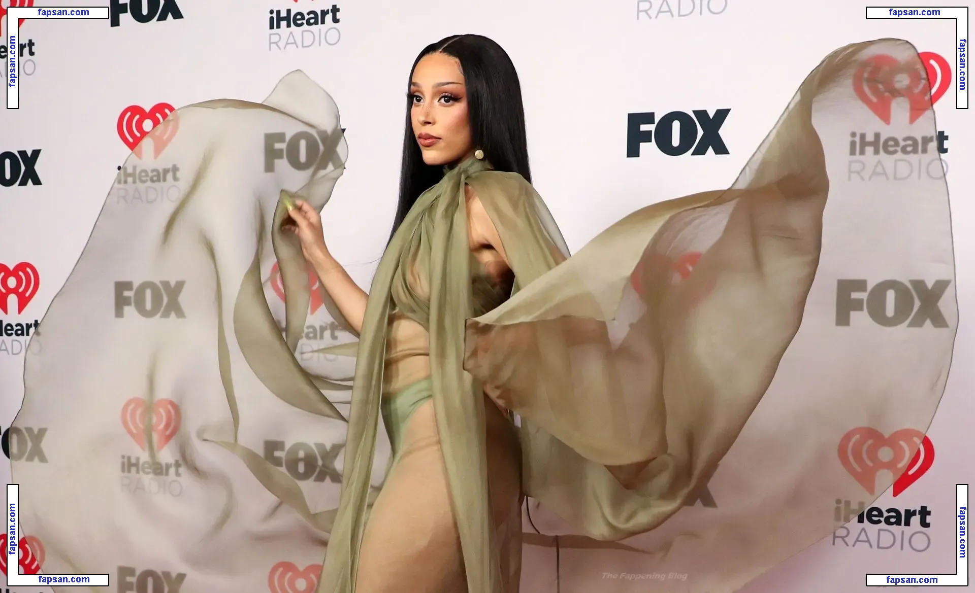 Doja Cat nude photo #1142 from OnlyFans