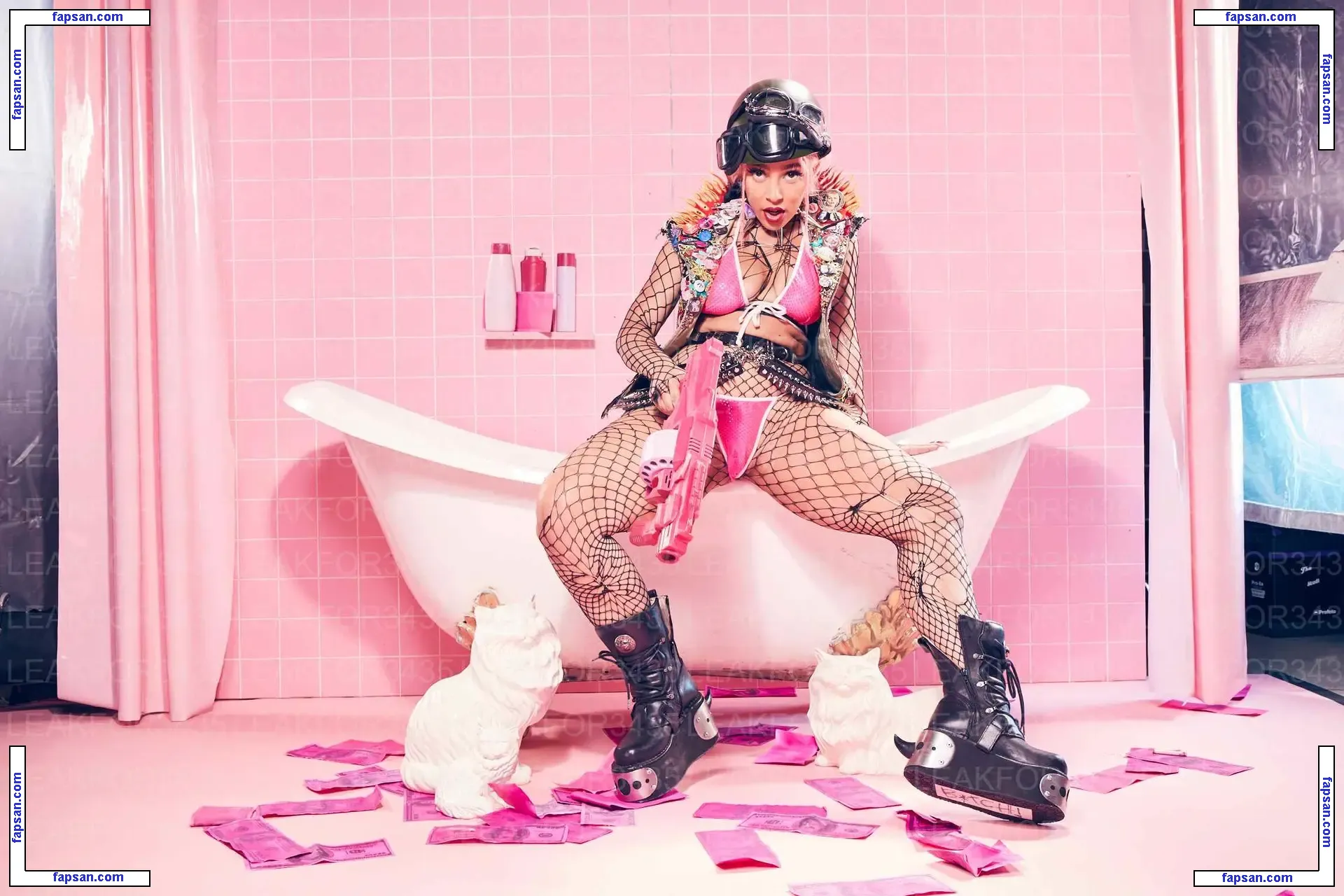 Doja Cat nude photo #1218 from OnlyFans