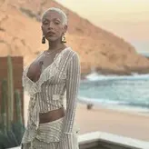 Doja Cat nude #1640