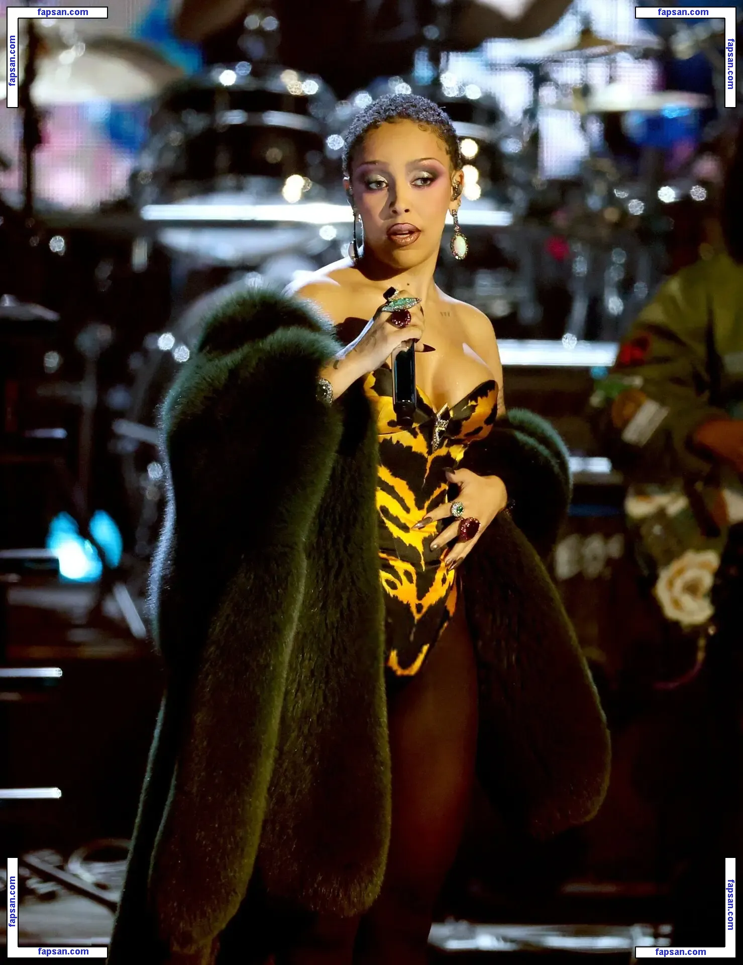 Doja Cat голая фото #2539 с Онлифанс