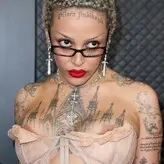 Doja Cat nude #2153