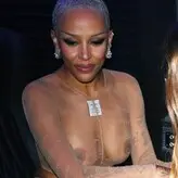 Doja Cat nude #2295