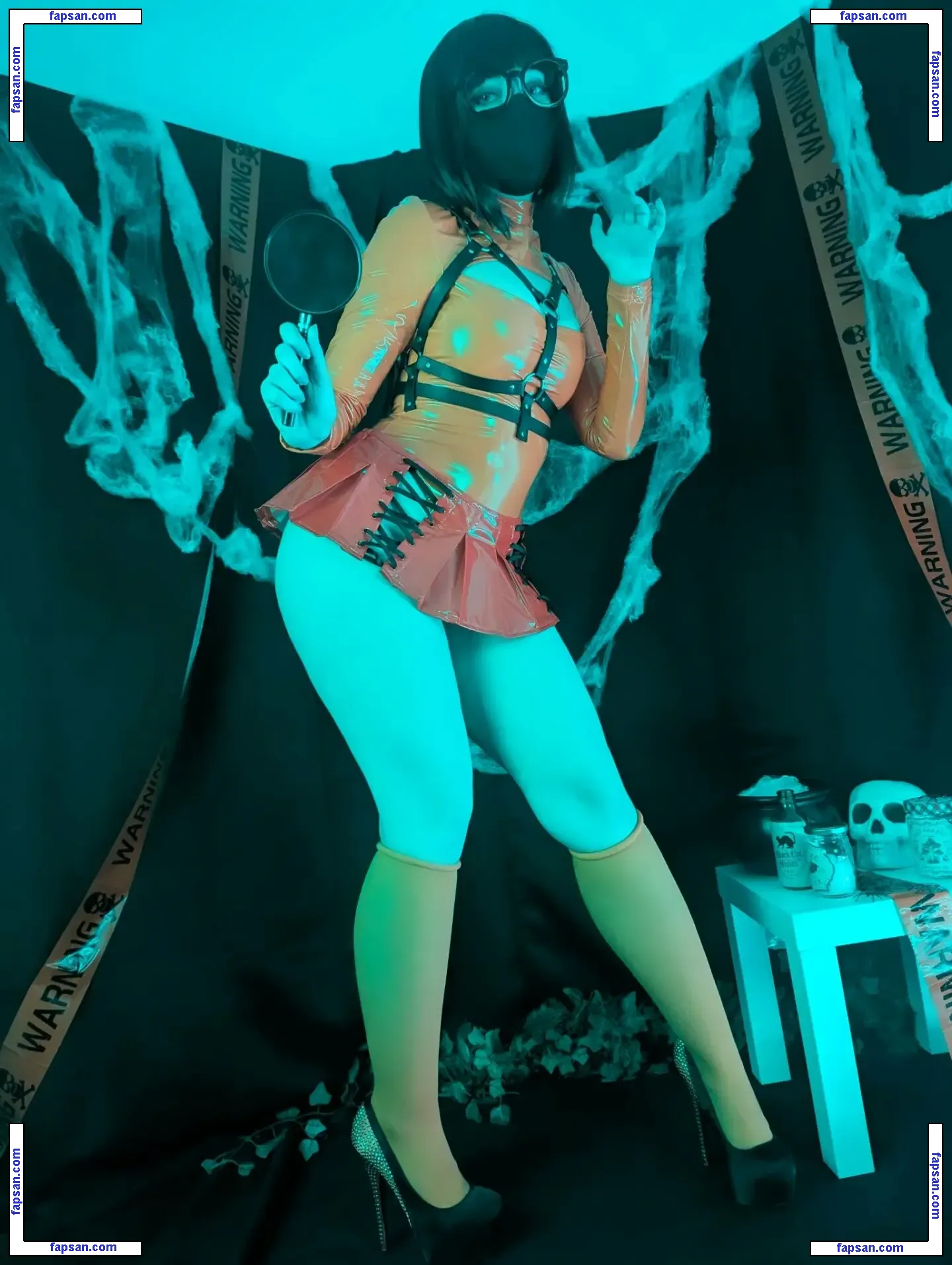 Dolly Liney nude photo #0003 from OnlyFans