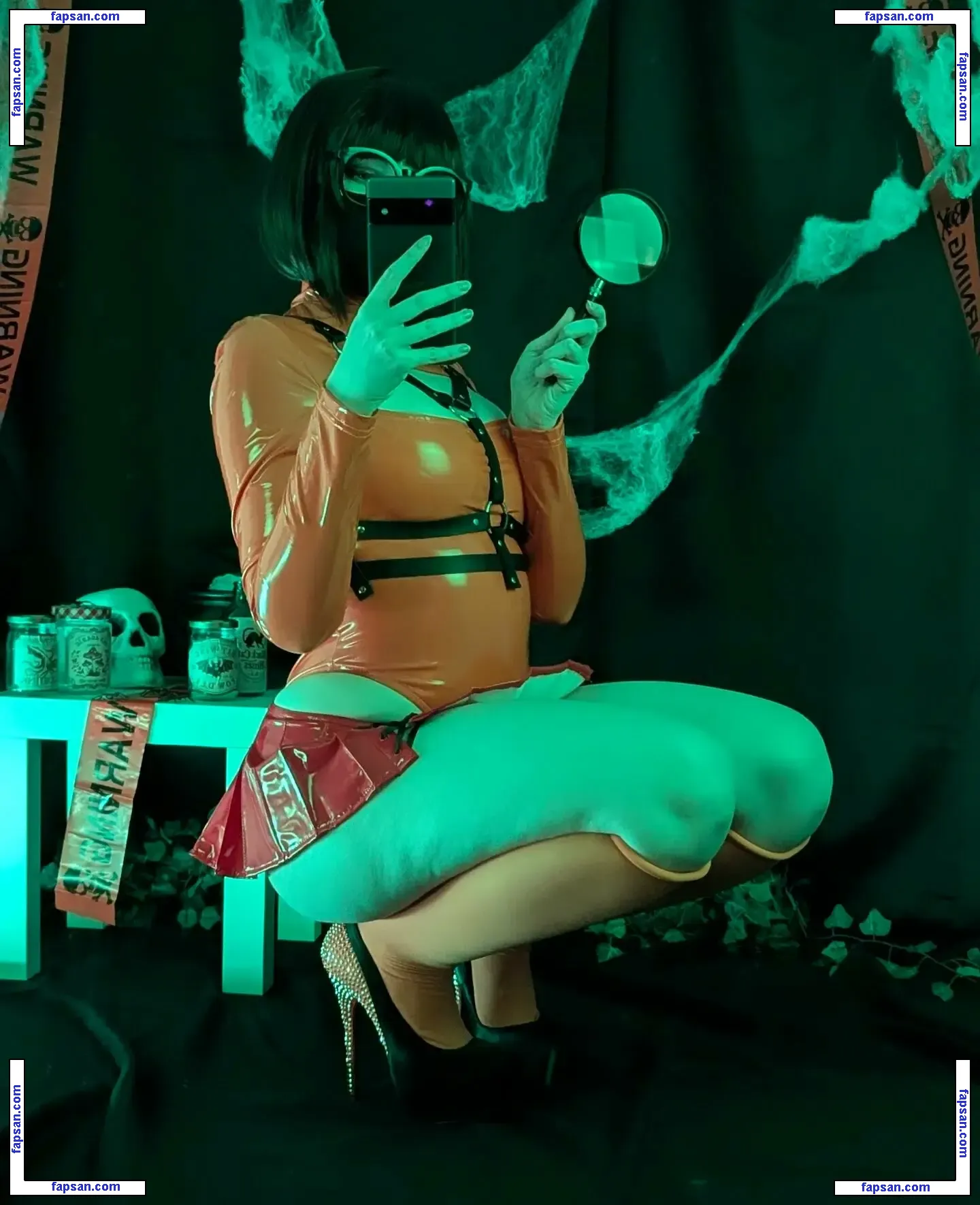 Dolly Liney nude photo #0011 from OnlyFans