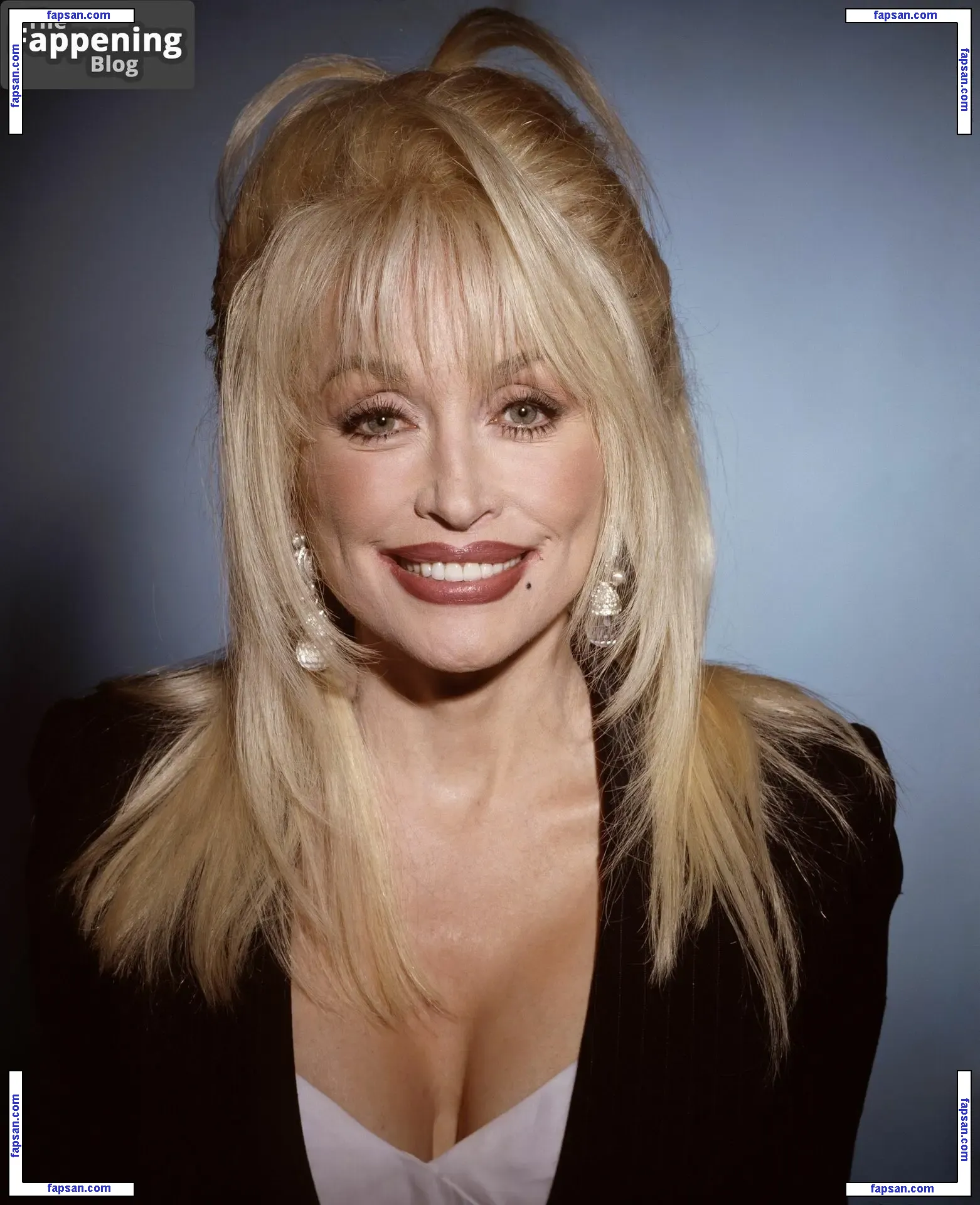 Dolly Parton nude photo #0015 from OnlyFans