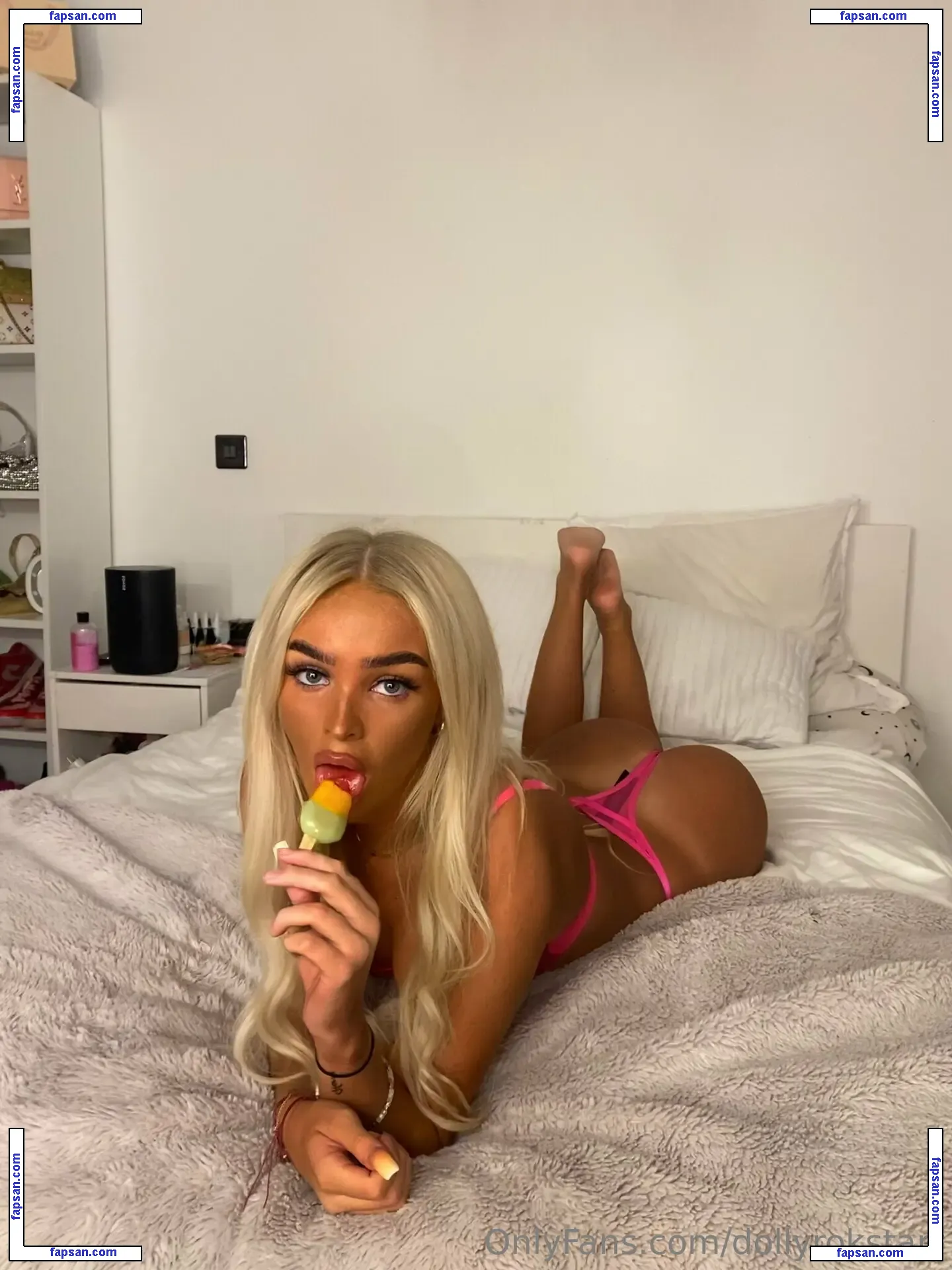 dollyrokstarr голая фото #0004 с Онлифанс