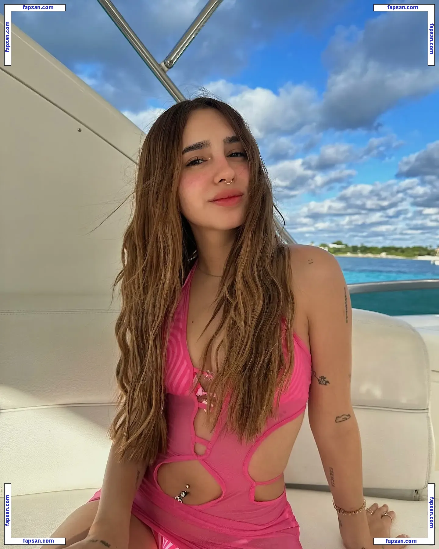 Domelipa nude photo #0077 from OnlyFans