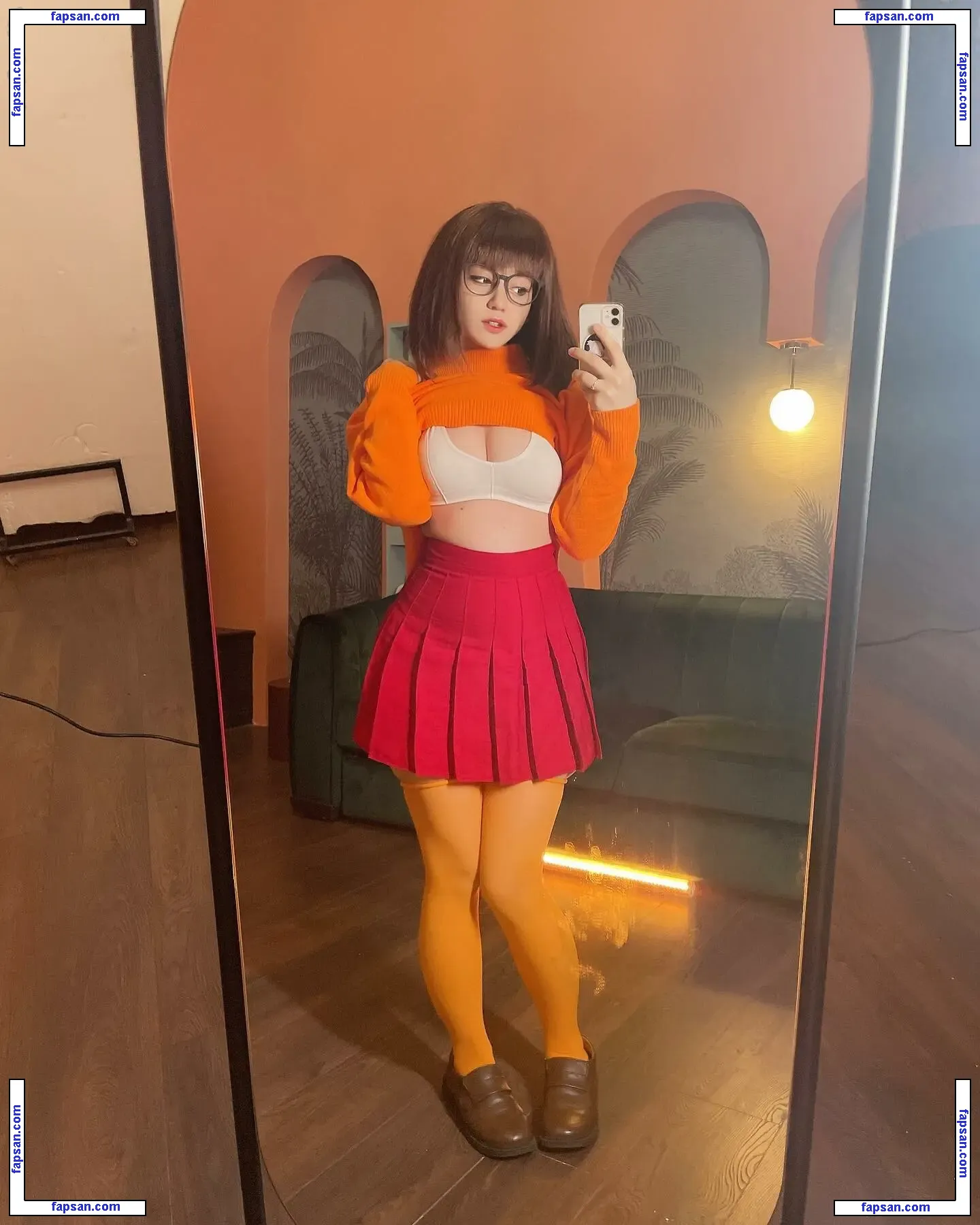 Donna Loli nude photo #0341 from OnlyFans