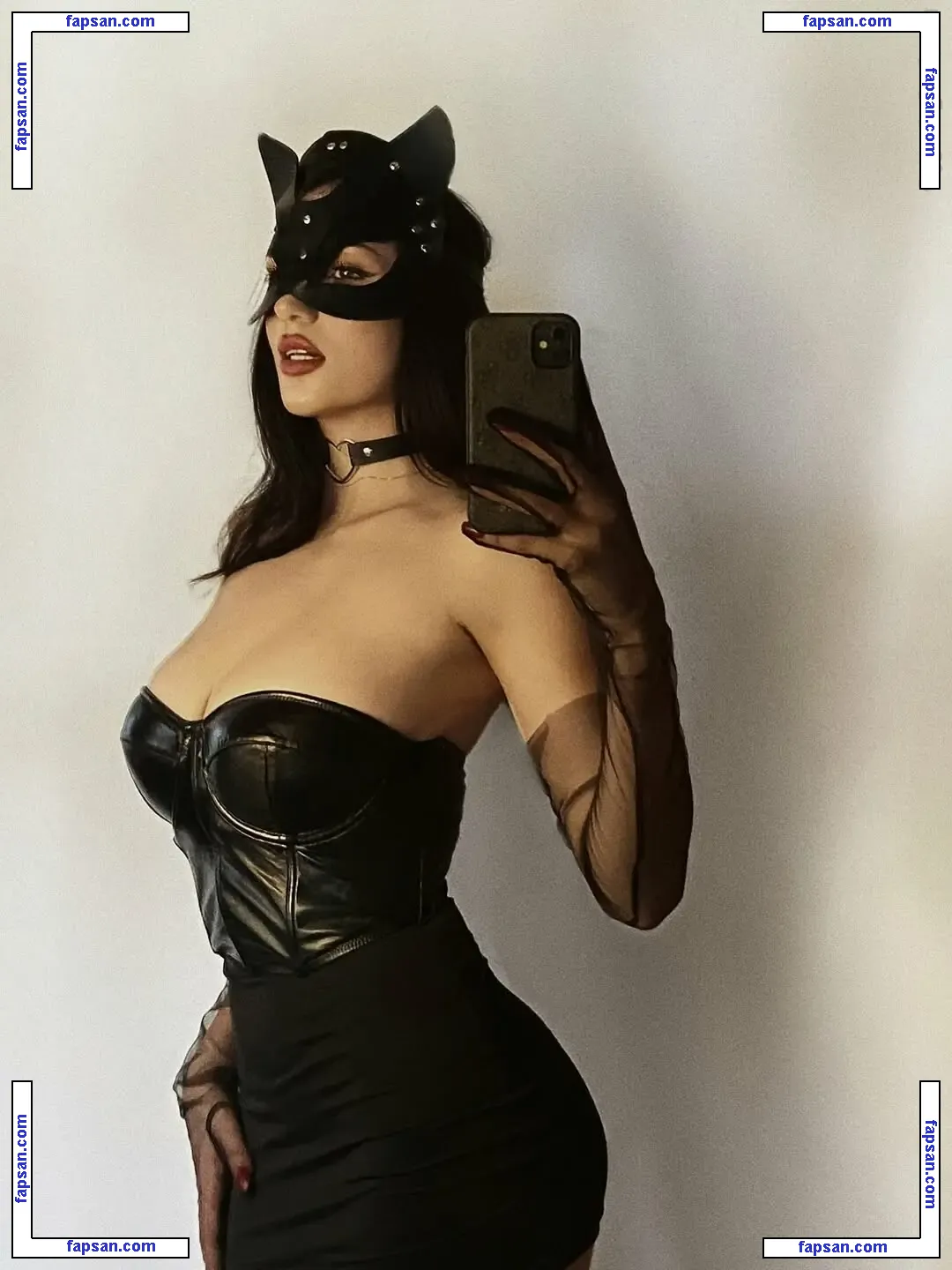 donnafetro голая фото #0114 с Онлифанс