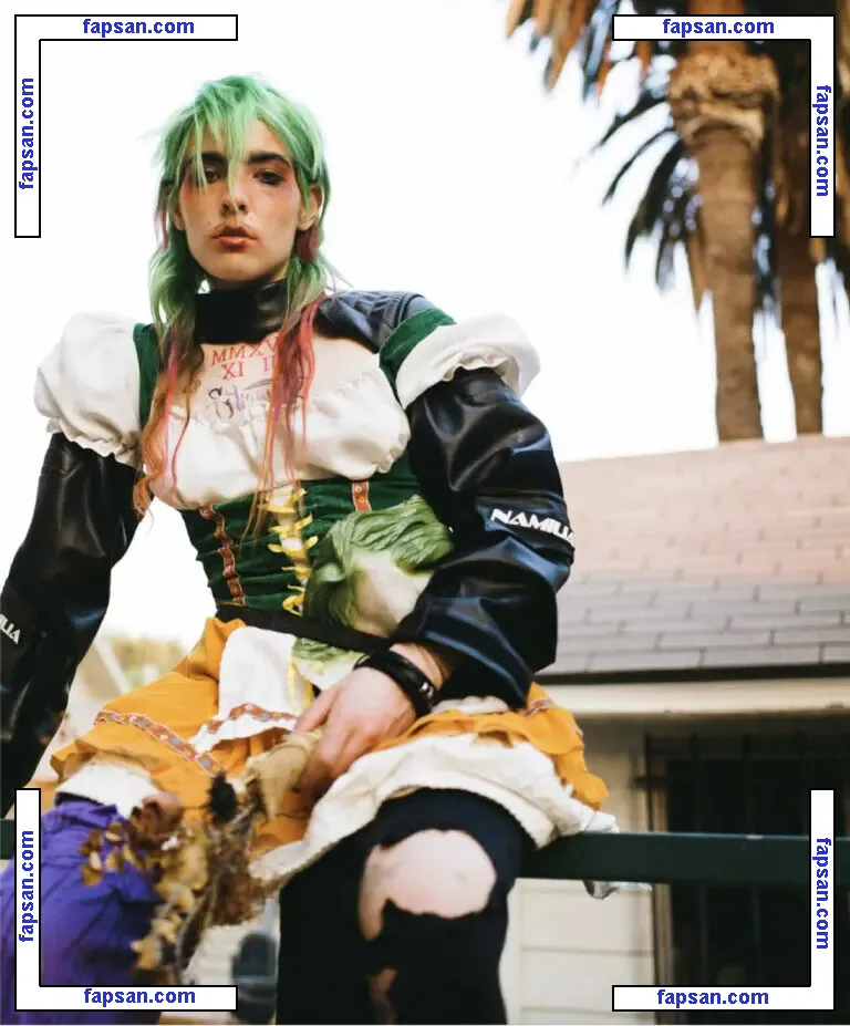 Dorian Electra голая фото #0004 с Онлифанс