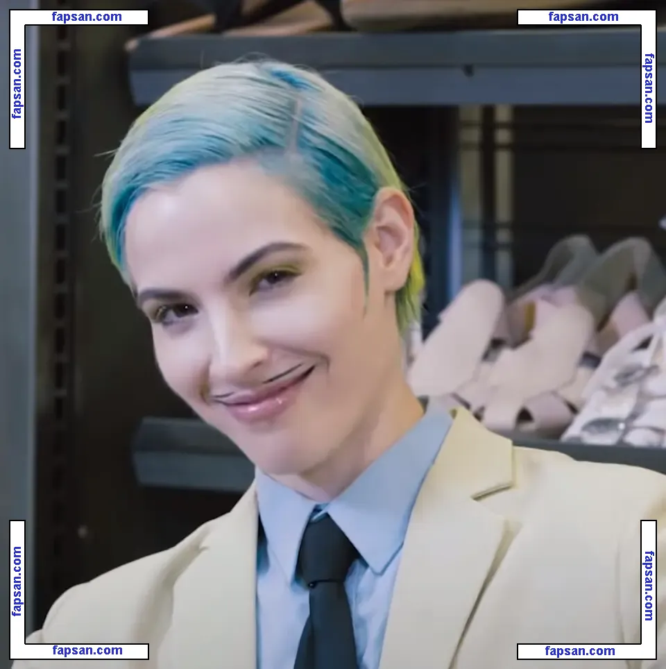 Dorian Electra голая фото #0017 с Онлифанс