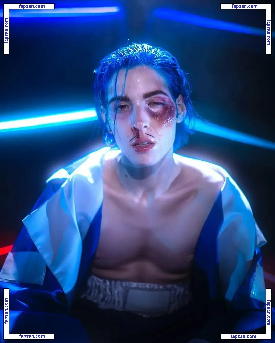 Dorian Electra голая фото #0021 с Онлифанс