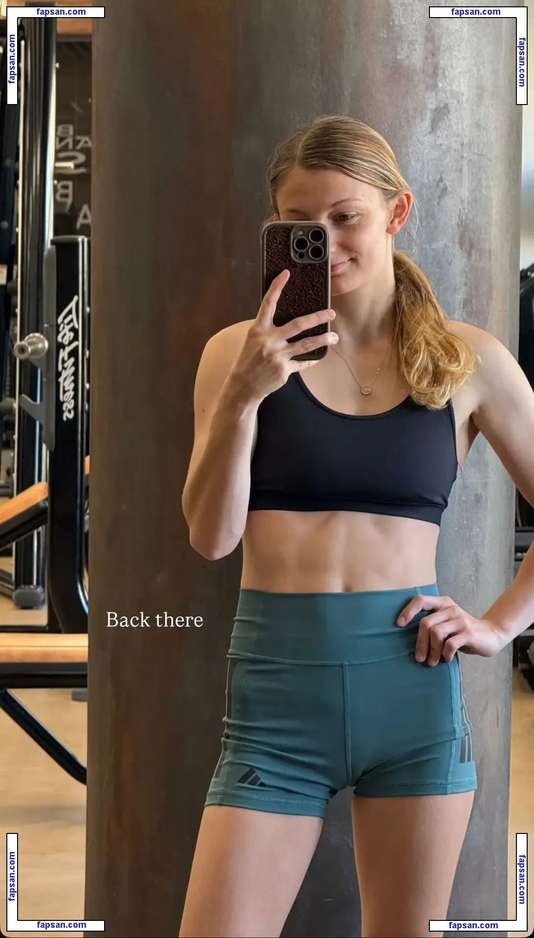 Doriane Pin голая фото #0005 с Онлифанс