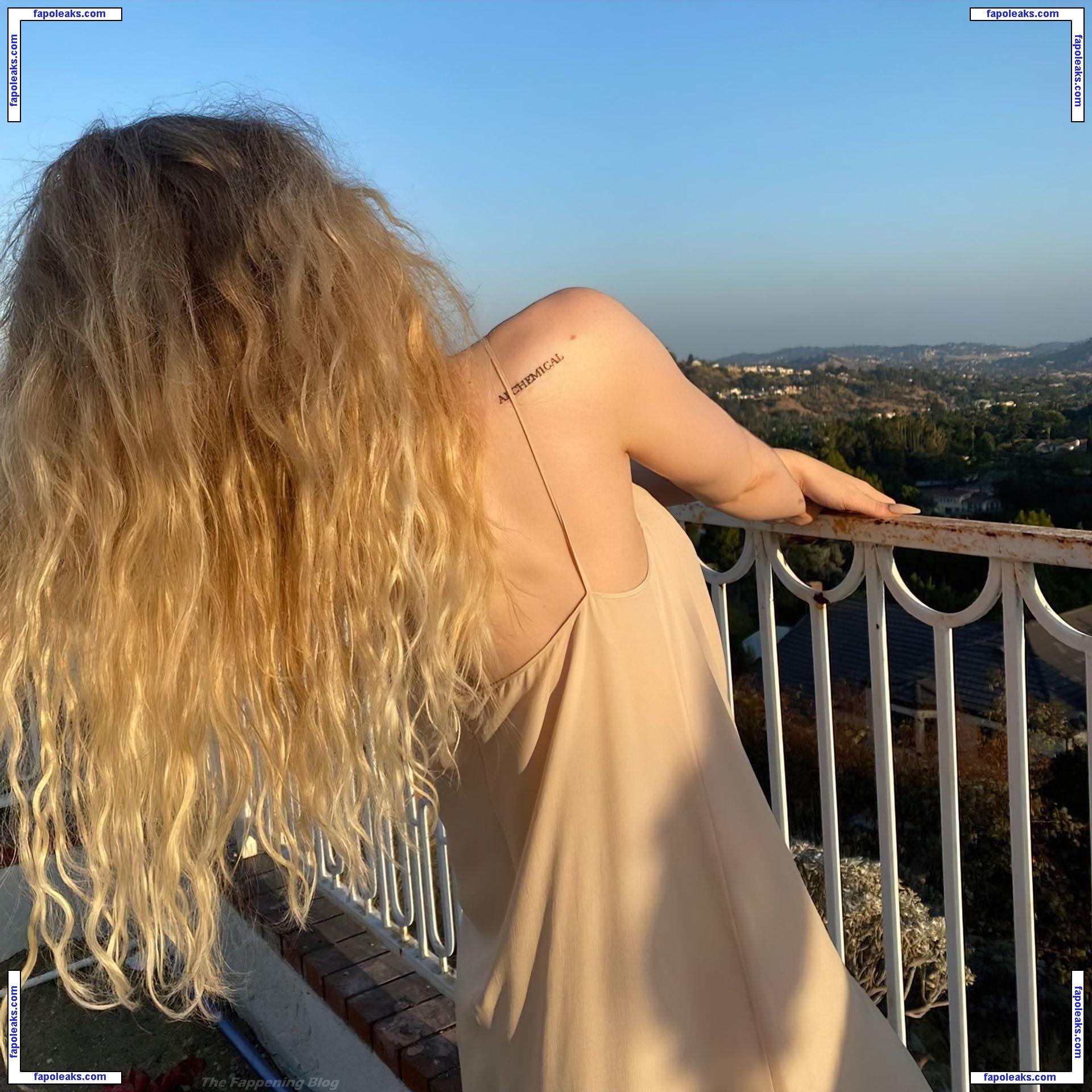 Dove Cameron / darkwingdove / dovecameron nude photo #0442 from OnlyFans