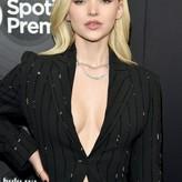 Dove Cameron голая #0247